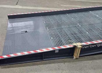 Mobile loading ramp-gallery-40